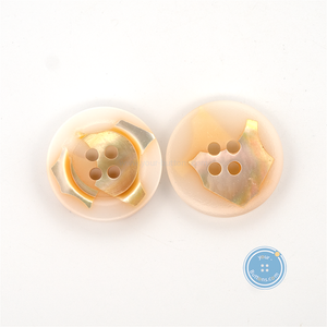 (3 pieces set) 15mm & 20mm Buttons made of Recycled Shell in Beige
