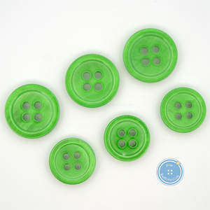 (3 pieces set) 13mm &15mm DTM Green Shell Button