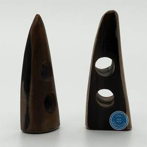 (2 pieces set) 40mm Hand-Made Horn Toggle