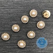 Load image into Gallery viewer, (2 pieces set) 15mm Pearl button with diamonds light gold shank button
