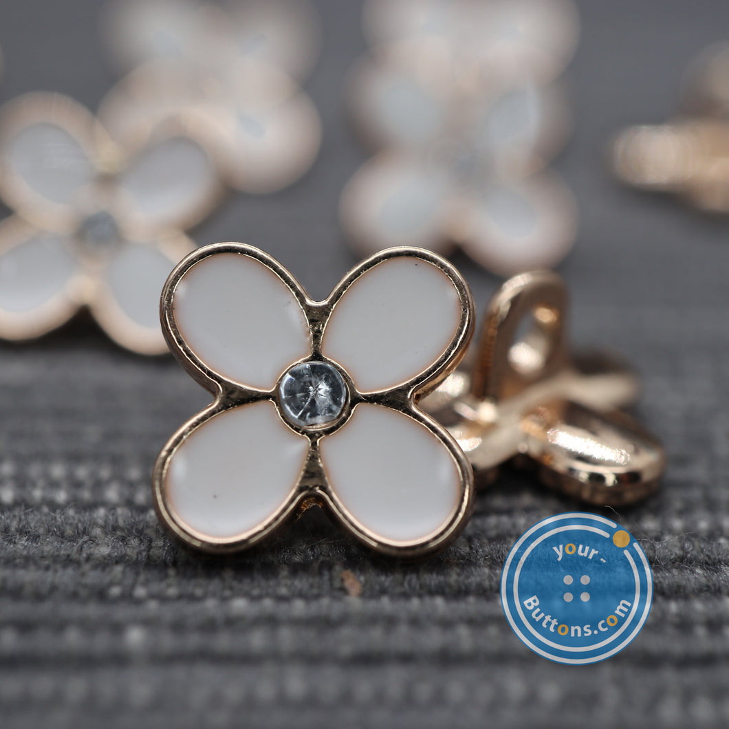 (3 pieces set) 12mm Cute Tiny 4-leaf white flower with gems shank button