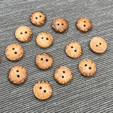 Load image into Gallery viewer, (3 pieces set) 15mm wooden burnt button

