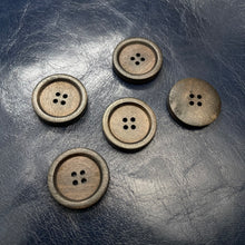 Load image into Gallery viewer, (3pcs set) 28mm Wooden Button
